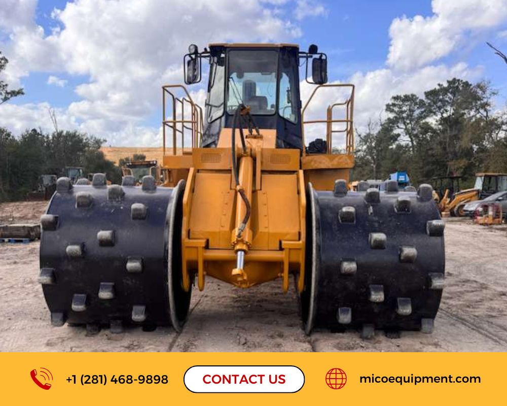 Used CATERPILLAR Landfill Compactor for Sale in Houston, Texas